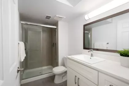 Hallway Photo of 20461 83a Avenue, Langley, BC