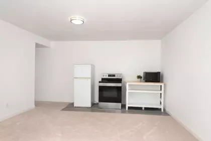 Laundry Room Photo of 20461 83a Avenue, Langley, BC