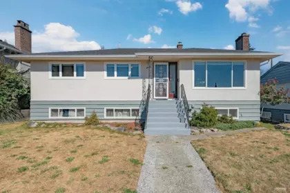 6407 Clinton Street, Burnaby, BC, Burnaby — Single Family Residence for sale