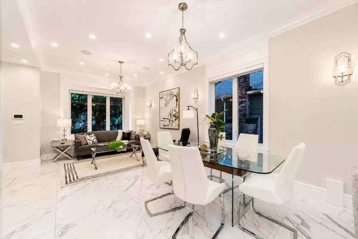 Family Room Photo of 4627 W 15th Avenue, Vancouver, BC