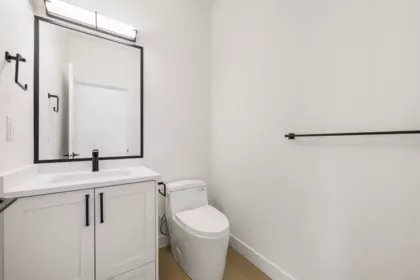 Guest Bathroom Photo of 25 7716 207 Street, Langley, BC
