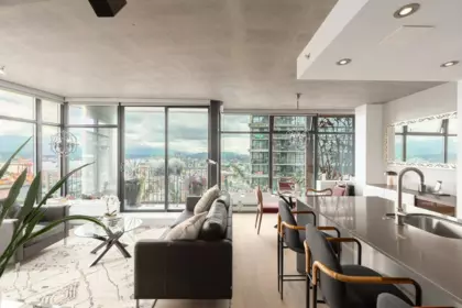 2903 128 W Cordova Street, Vancouver, BC, Vancouver — Apartment/Condo for sale