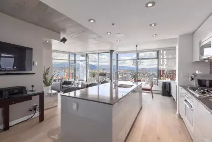 2903 128 W Cordova Street, Vancouver, BC, Vancouver — Apartment/Condo for sale
