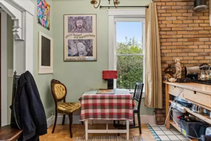 Breakfast Nook Photo of 4358 Wright Street, Abbotsford, BC