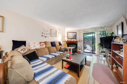 14828 Holly Park Lane, Surrey, BC, Surrey — Townhouse for sale