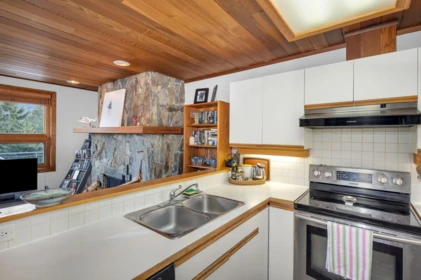 Primary Bedroom Photo of 109 6117 Eagle Drive, Whistler, BC