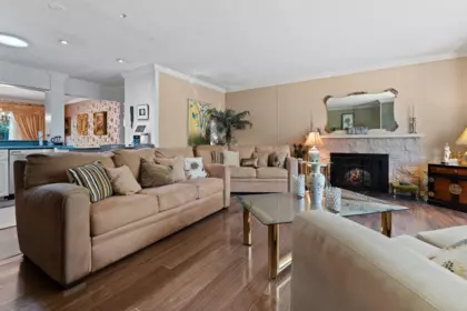 Breakfast Nook Photo of 1454 Sowden Street, North Vancouver, BC