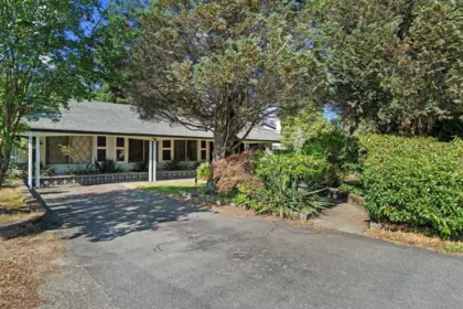 1454 Sowden Street, North Vancouver, BC, North Vancouver — Single Family Residence for sale