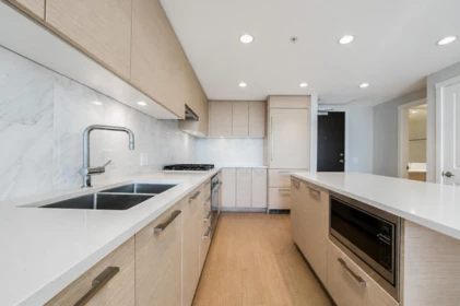 Guest Bathroom Photo of 1607 6700 Dunblane Avenue, Burnaby, BC