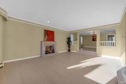 2445 W 19th Avenue, Vancouver, BC, Vancouver — Single Family Residence for sale