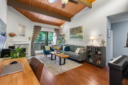 311 9101 Horne Street, Burnaby, BC, Burnaby — Apartment/Condo for sale