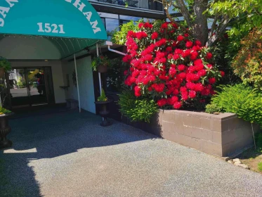 111 1521 Blackwood Street, White Rock, BC, White Rock — Apartment/Condo for sale