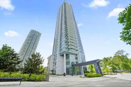 302 4900 Lennox Lane, Burnaby, BC, Burnaby — Apartment/Condo for sale