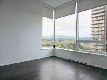 1102 1955 SE Alpha Way, Burnaby, BC, Burnaby — Apartment/Condo for sale
