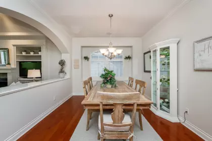Breakfast Nook Photo of 3338 157a Street, Surrey, BC