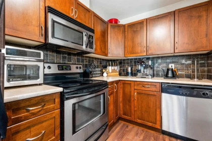 Breakfast Nook Photo of 309 2038 Sandalwood Crescent, Abbotsford, BC