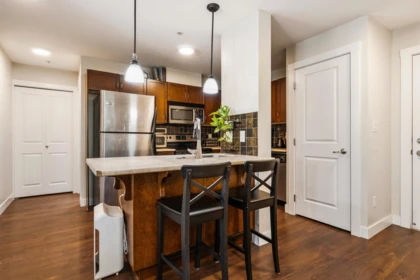 309 2038 Sandalwood Crescent, Abbotsford, BC, Abbotsford — Apartment/Condo for sale