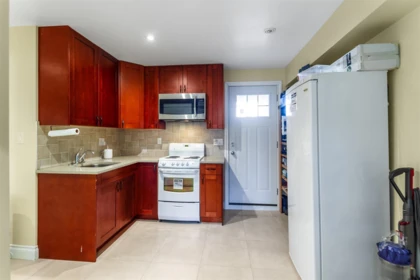 Guest Bathroom Photo of 6949 Halifax Street, Burnaby, BC