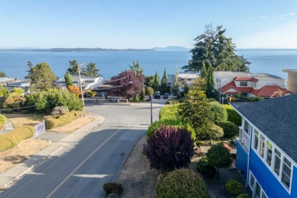 14139 Marine Drive, White Rock, BC, White Rock — Single Family Residence for sale