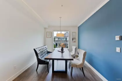 Kitchen Island Photo of 44 5469 Chinook Street, Chilliwack, BC