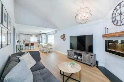 Kitchen Island Photo of 6678 197 Street, Langley, BC