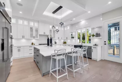 Kitchen Island Photo of 20280 27a Avenue, Langley, BC