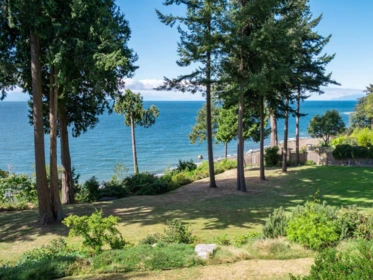 1321 Gower Point Road, Gibsons, BC, Gibsons — Single Family Residence for sale