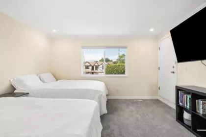 Loft / Bonus Room Photo of 15 9688 No. 2 Road, Richmond, BC
