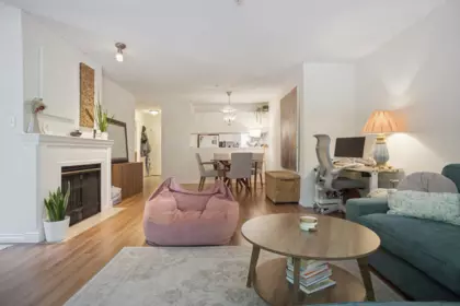 Kitchen Island Photo of 216 1230 Haro Street, Vancouver, BC