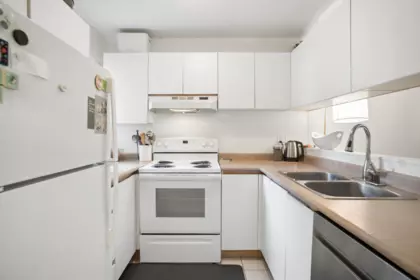 Primary Bedroom Photo of 216 1230 Haro Street, Vancouver, BC