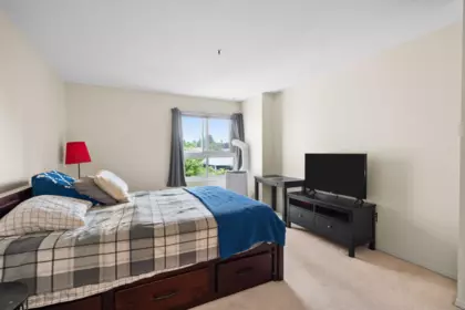 Bedroom 2 Photo of 302 19721 64 Avenue, Langley, BC