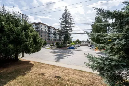 Aerial View of 219 33535 King Road, Abbotsford, BC
