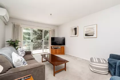 Breakfast Nook Photo of 219 33535 King Road, Abbotsford, BC