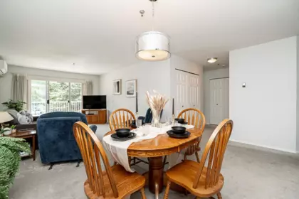 Dining Area Photo of 219 33535 King Road, Abbotsford, BC