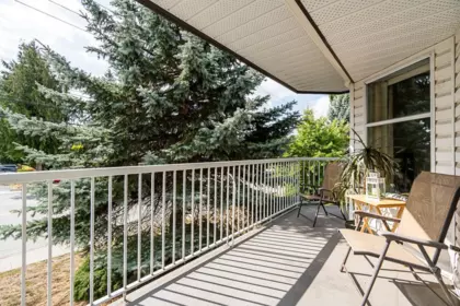 Hot Tub / Spa Photo of 219 33535 King Road, Abbotsford, BC