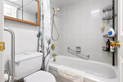 Guest Bathroom Photo of 317 12 K De K Court, New Westminster, BC