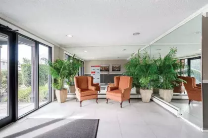 308 3411 Springfield Drive, Richmond, BC, Richmond — Apartment/Condo for sale