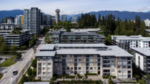 405 9877 University Crescent, Burnaby, BC