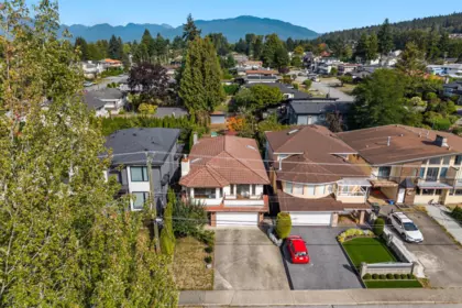 Fitness Center Photo Near 7127 Halifax Street, Burnaby, BC
