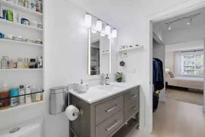 Office / Den Photo of 203 15375 17 Avenue, Surrey, BC
