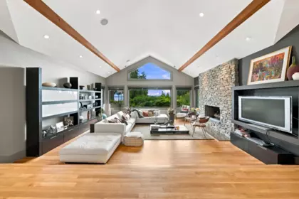 Family Room Photo of 2953 Altamont Crescent, West Vancouver, BC