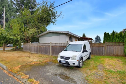 Outdoor Kitchen Photo of 32110 Bueckert Avenue, Mission, BC