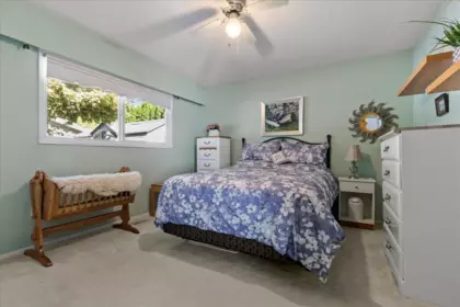 Laundry Room Photo of 45985 Collins Drive, Chilliwack, BC