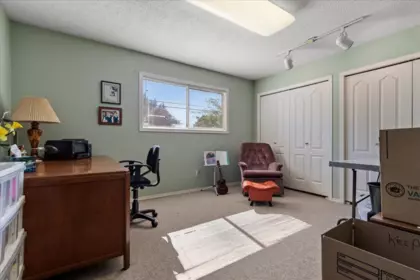 Mudroom Photo of 45985 Collins Drive, Chilliwack, BC
