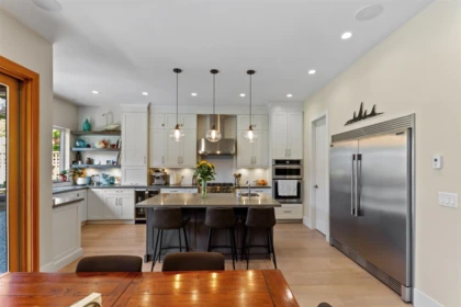Breakfast Nook Photo of 2611 127a Street, Surrey, BC