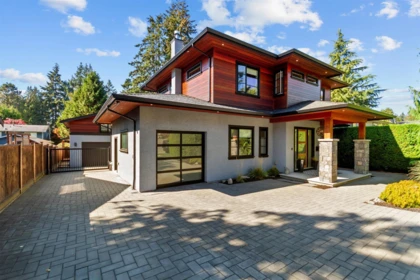 Living Room Photo of 2611 127a Street, Surrey, BC
