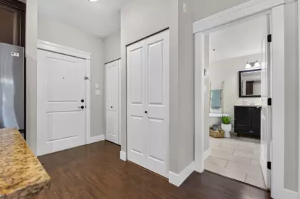 Powder Room Photo of 107 19530 65 Avenue, Surrey, BC