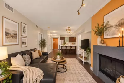 Hallway Photo of 207 14300 Riverport Way, Richmond, BC