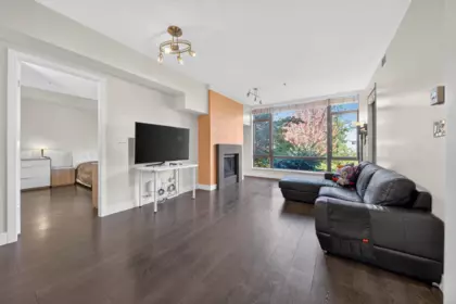 Powder Room Photo of 207 14300 Riverport Way, Richmond, BC