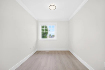 Hallway Photo of 17 9211 Mckim Way, Richmond, BC